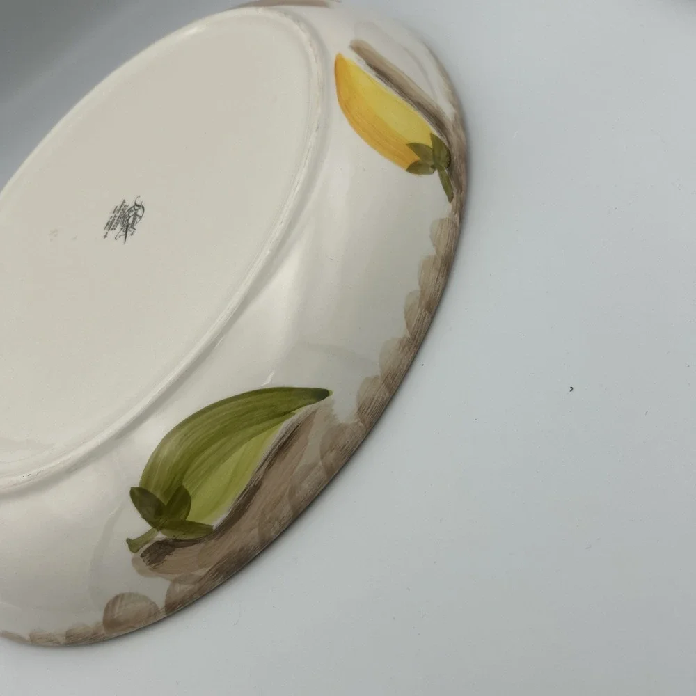 Santa fe Hand Painted Tabletops Unlimited Oval‎ Chili Pepper Platter 13x15